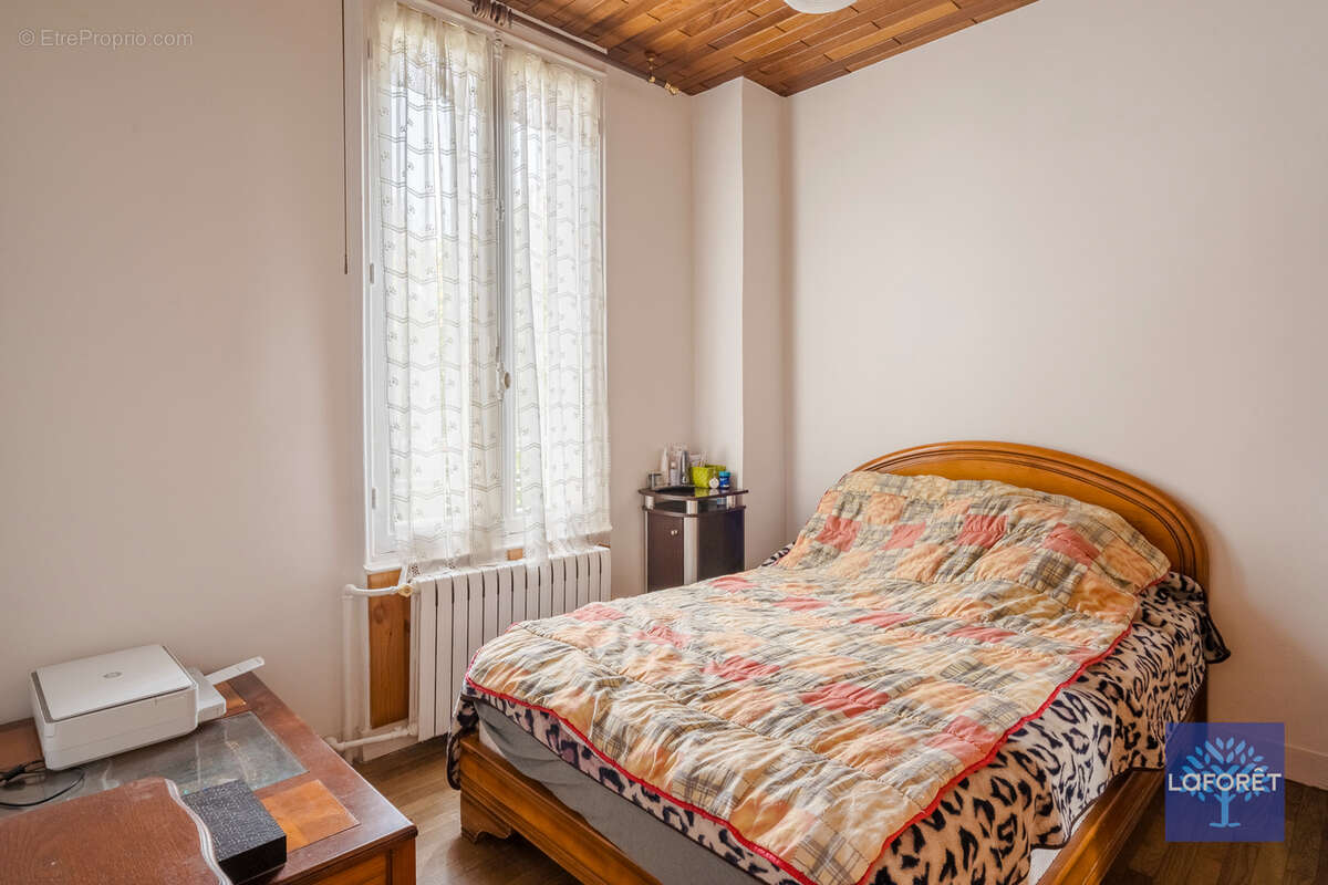 Maison à LES PAVILLONS-SOUS-BOIS