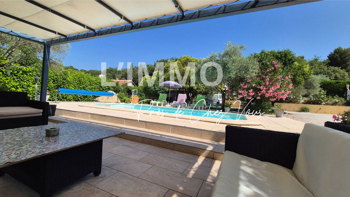 Maison à LA BOUILLADISSE