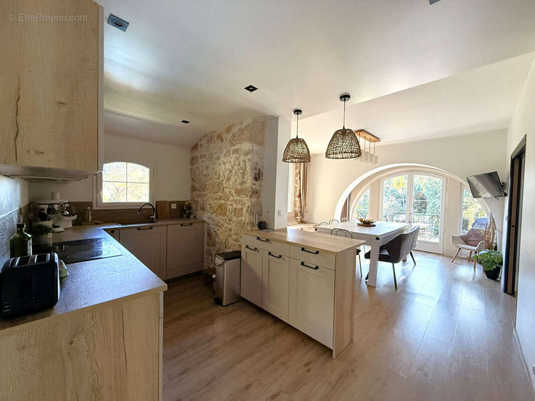 Maison 135m² à vence - photo 6