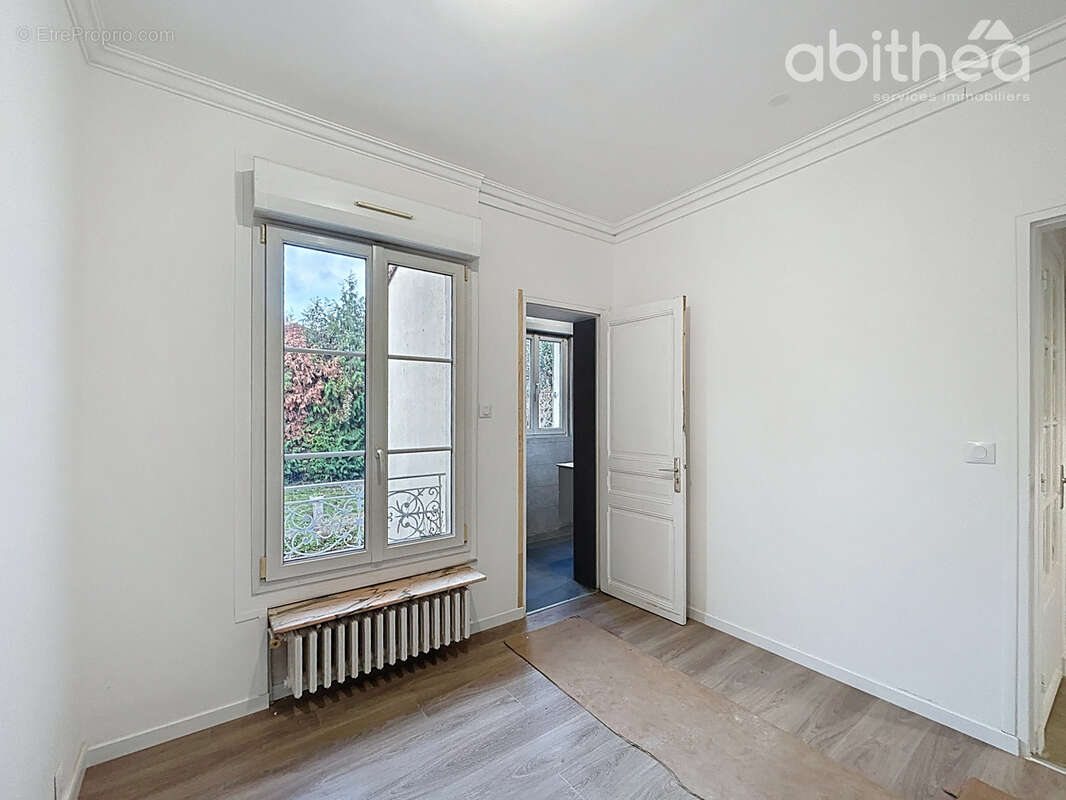 Maison à CHOISY-LE-ROI