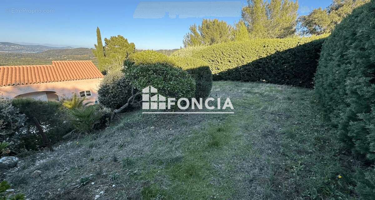 Maison à LA CROIX-VALMER