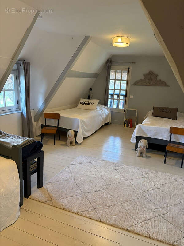 Maison à MARAIS-VERNIER