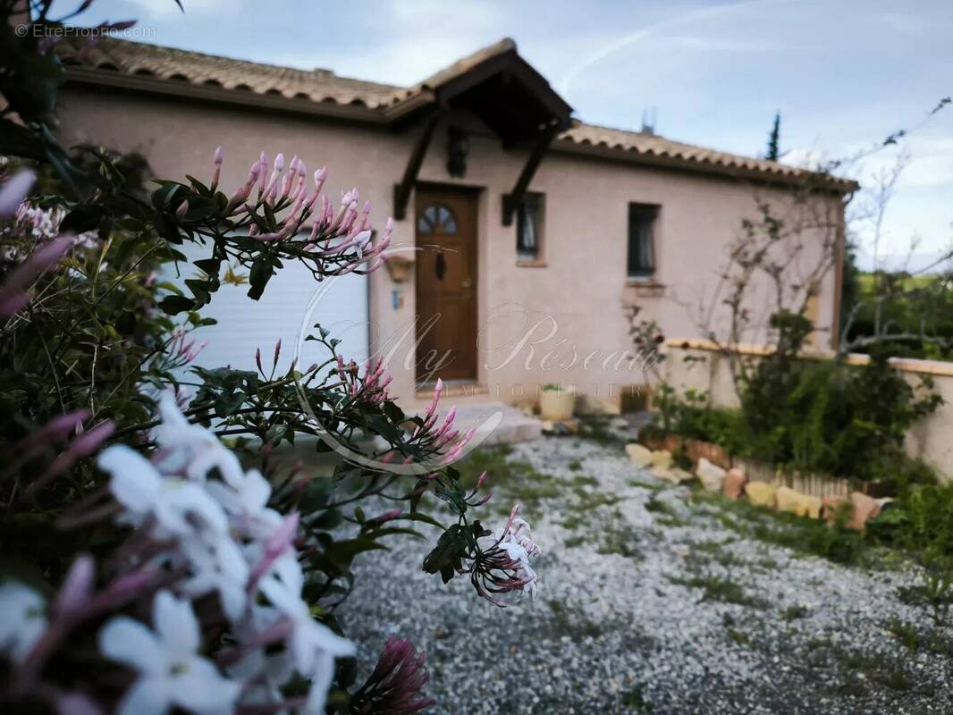 Maison à SAINT-LAURENT-DE-LA-CABRERISSE