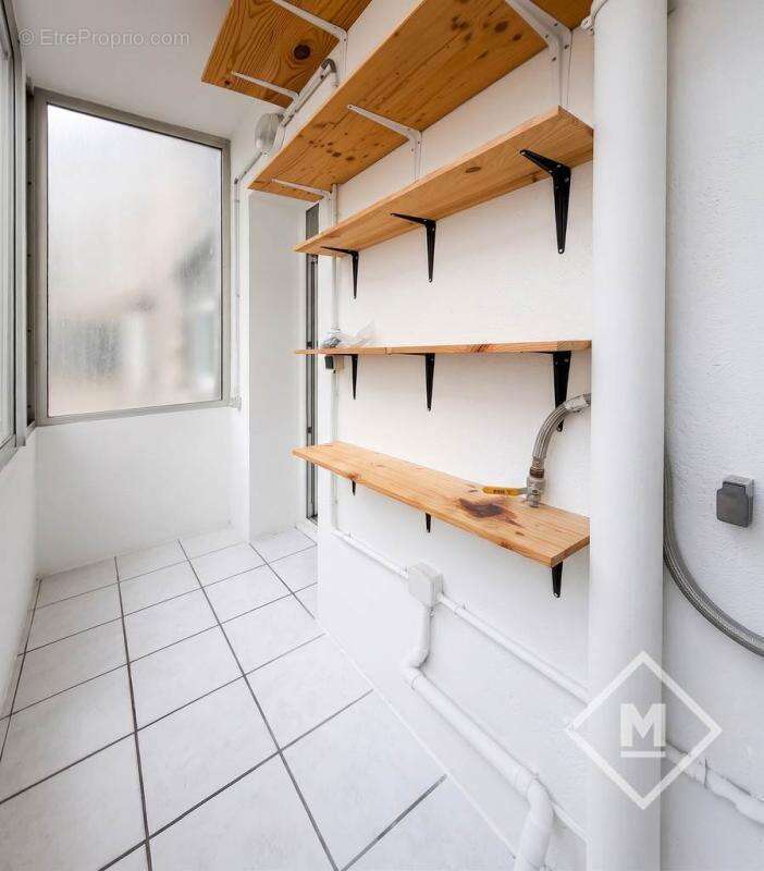 Appartement à MARSEILLE-5E