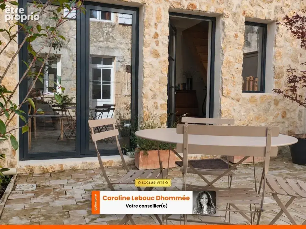 Maison ancienne en pierre et sa dépendance d'amis (105 m² au sol) autour d'une cour paysagée en ville - photo 4