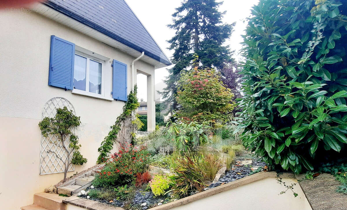 Maison à SAINT-GEORGES-SUR-BAULCHE