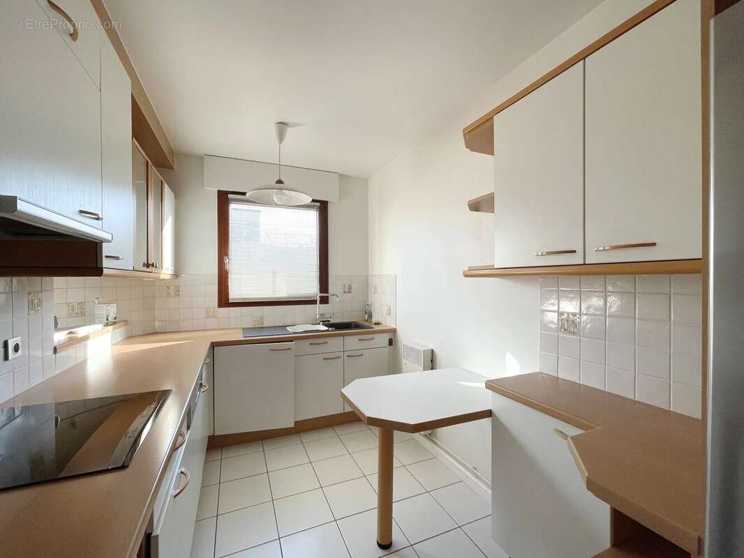Appartement à ISSY-LES-MOULINEAUX