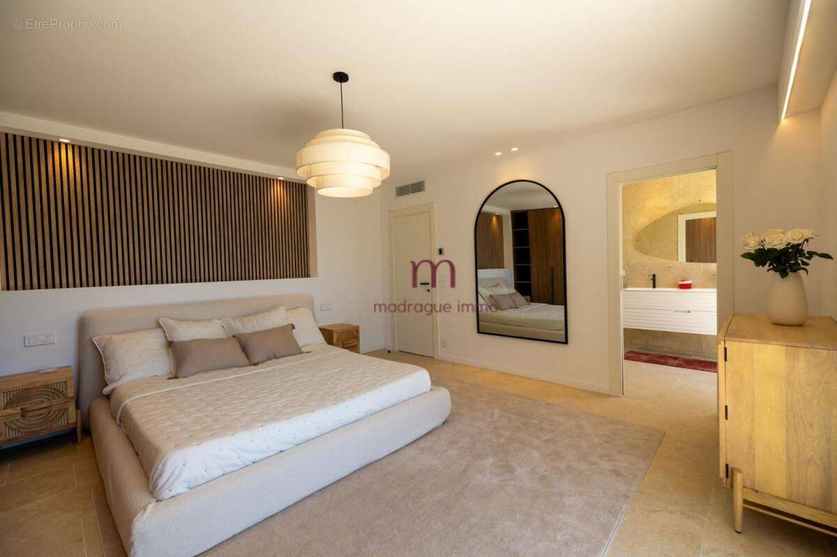Maison 232 m² à La Turbie  - photo 8