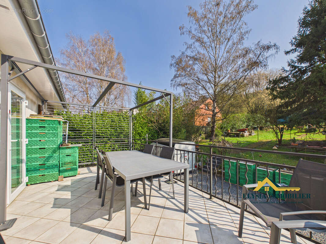 Maison à VILLECEY-SUR-MAD