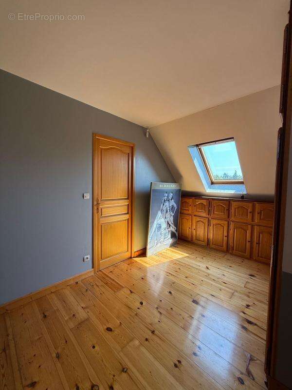 Maison à SAINTE-GENEVIEVE