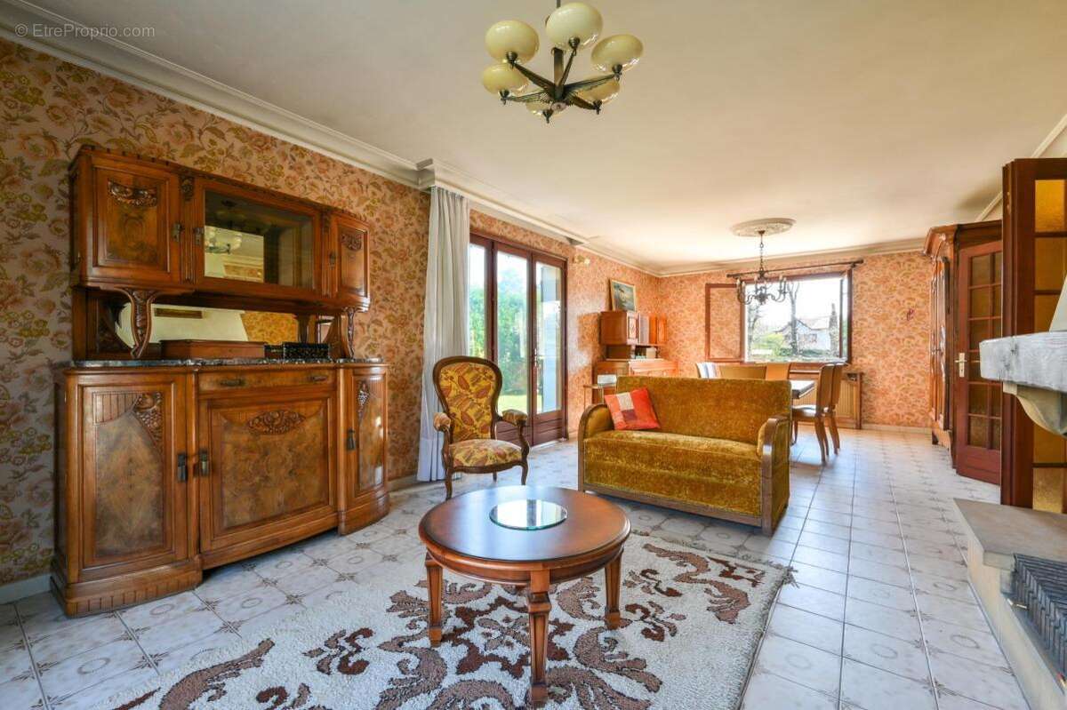 Maison à MARCY-L'ETOILE