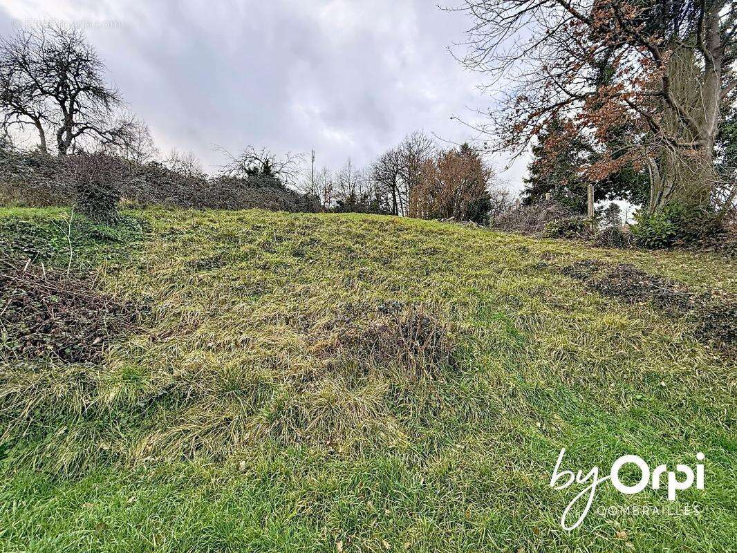 Maison à SAINT-ELOY-LES-MINES