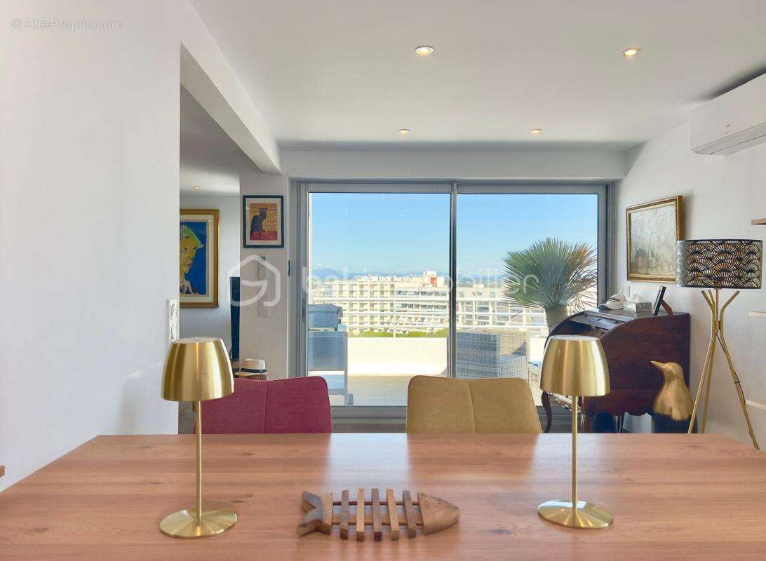 Appartement à CANDILLARGUES