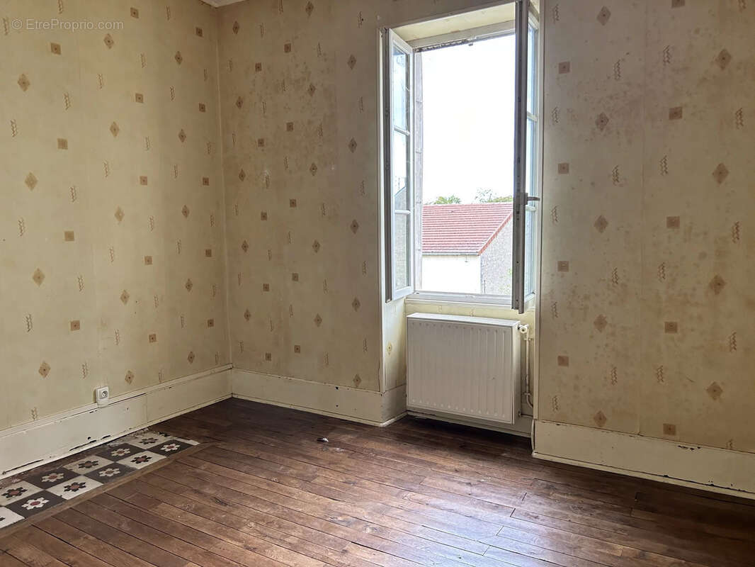 Maison à SAINT-GAULTIER