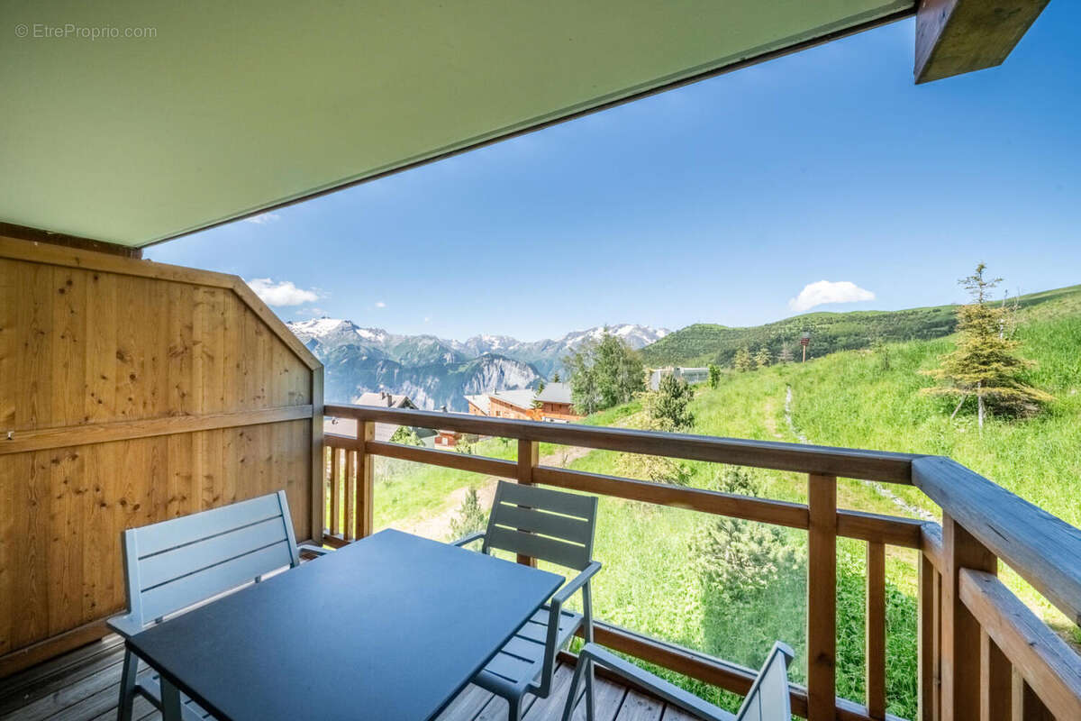 Ski Apartment for sale Alpe d&#039;Huez - a vendre -Ete - Appartement à HUEZ