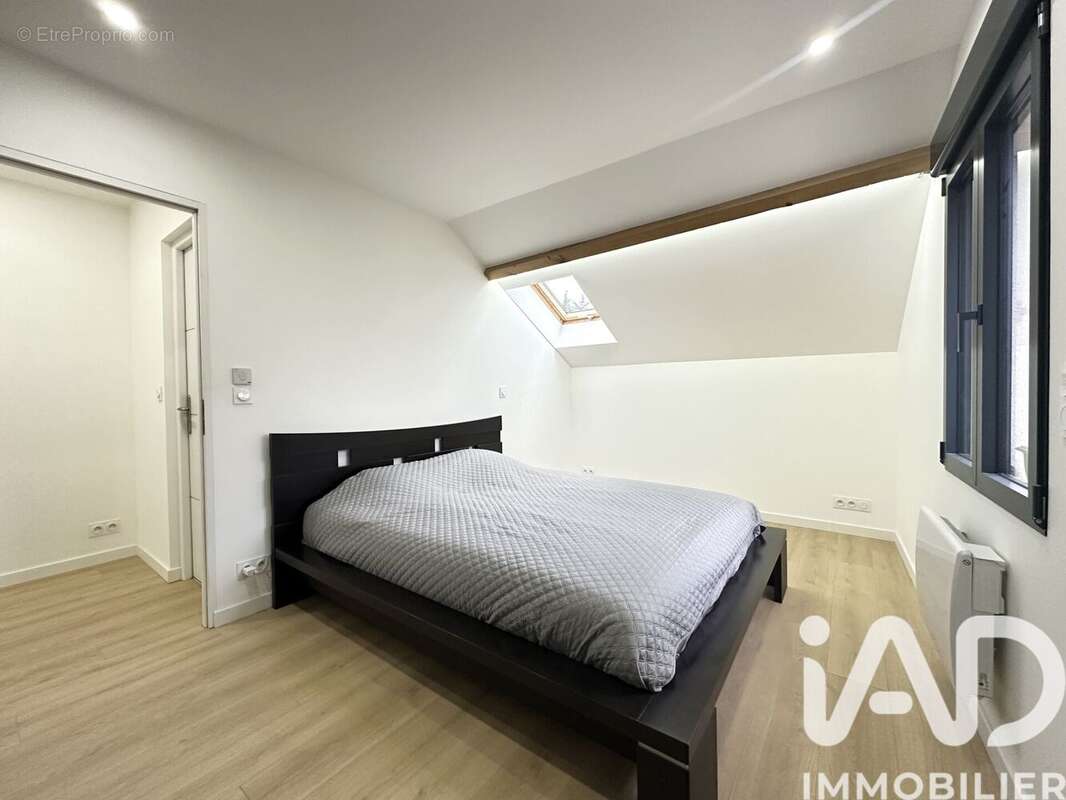 Photo 8 - Maison à LE VAL-SAINT-GERMAIN