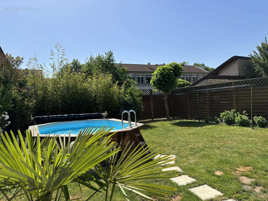 Maison à FAINS-VEEL