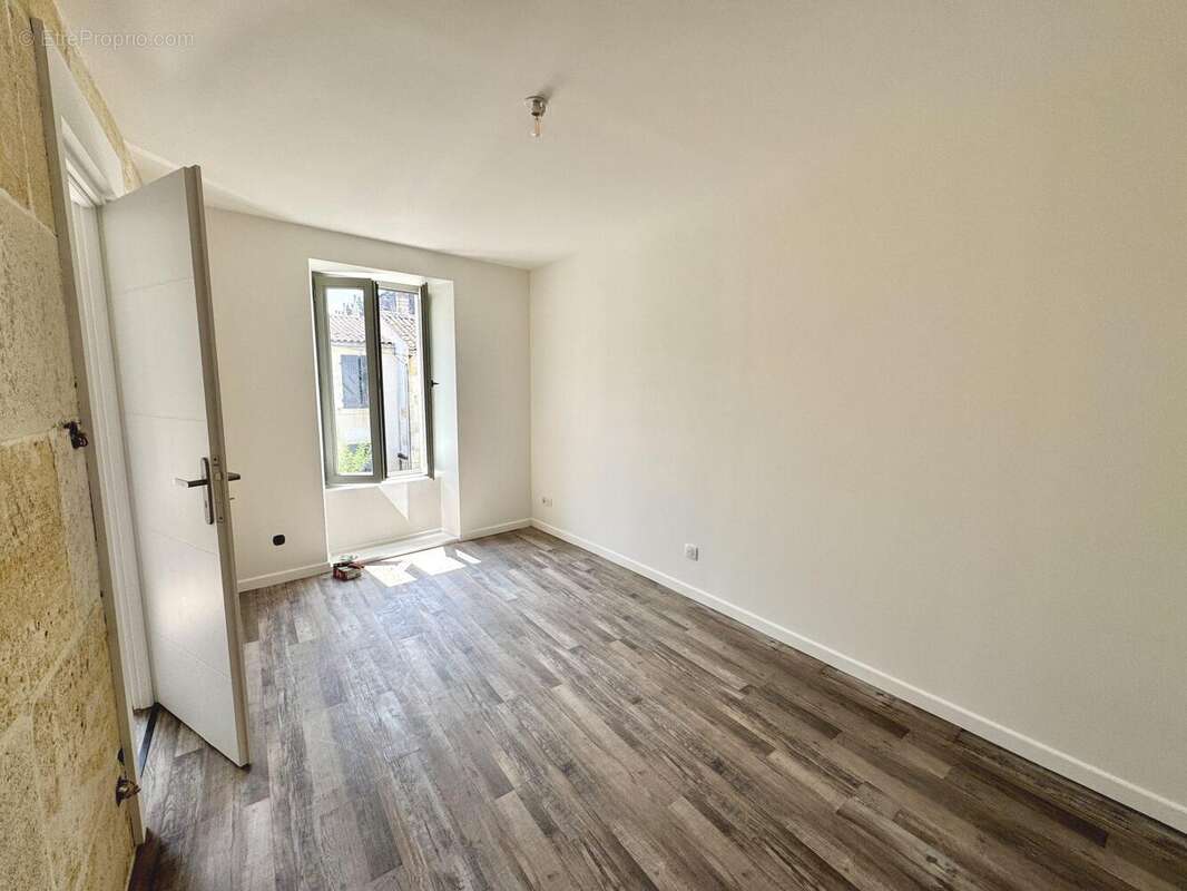 Maison 4 pièces 160 m² à vendre à Cognac (16100) - photo 7