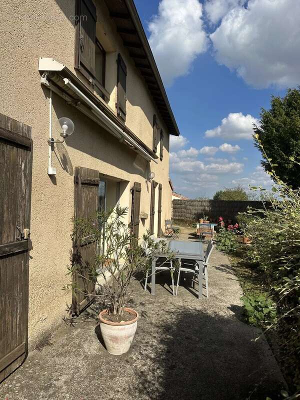 Maison à SAINTE-VERGE