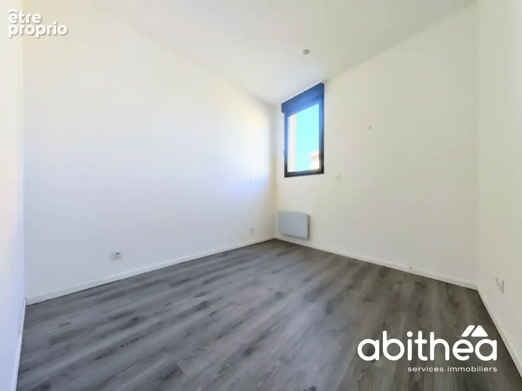 Libourne   l'épinette : une petite maison de charme, entièrement rénovée au prix d’un appartement ! - photo 8