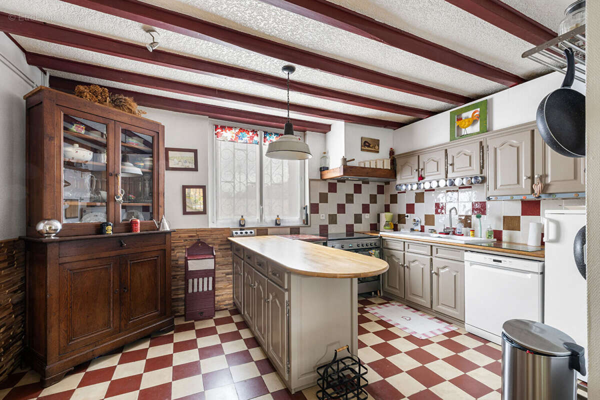 Maison à SAINT-SELVE