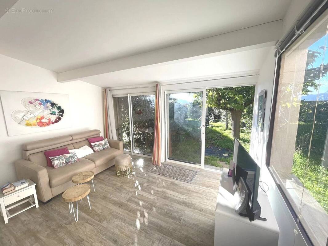 Appartement à LUMIO