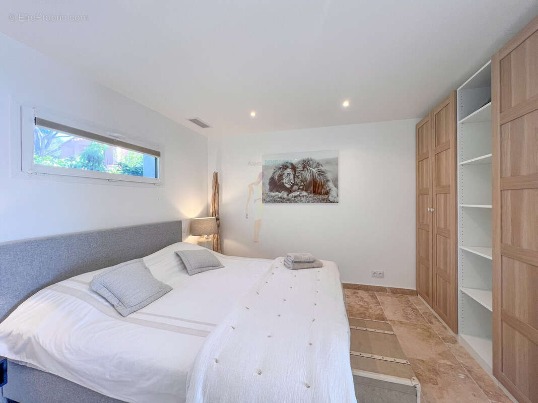 Appartement à LES ISSAMBRES