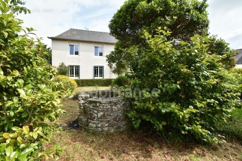 Maison à PLEUMEUR-GAUTIER