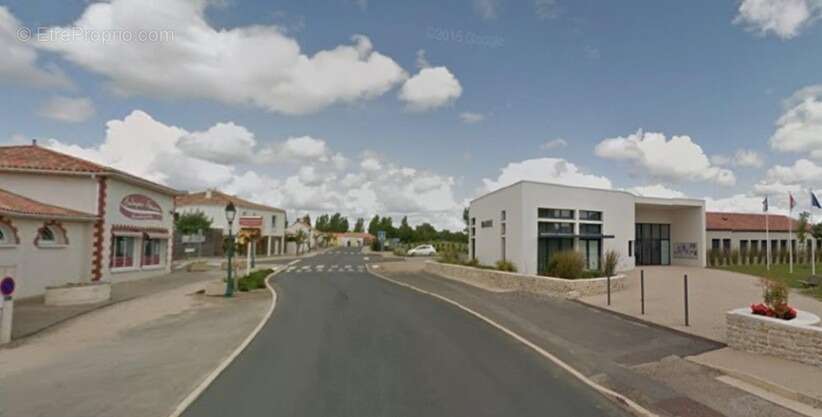 Terrain à LE BERNARD