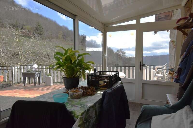 Maison à ROCHEPAULE