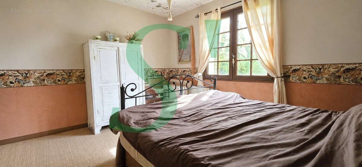 Maison 253 m² à Gisors  - photo 9