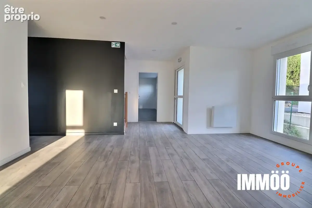Commerce 248 m² à vendre à Le Houlme (76770) - photo 4
