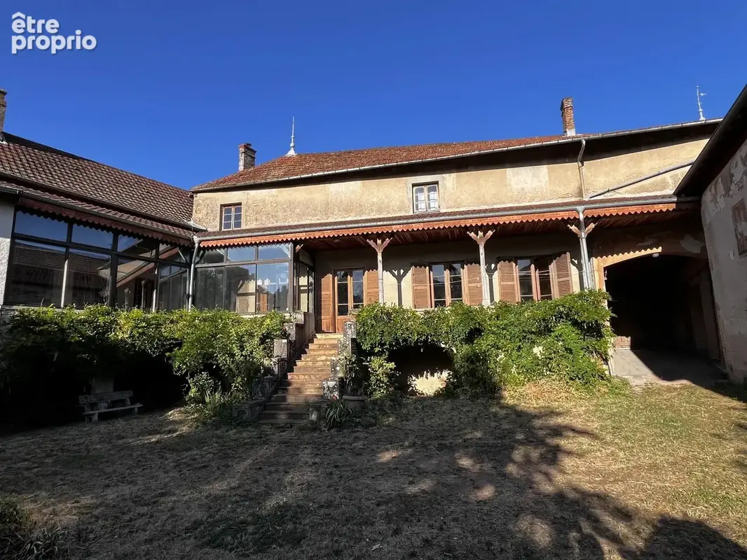 Maison 229 m² à Ige  - photo 2