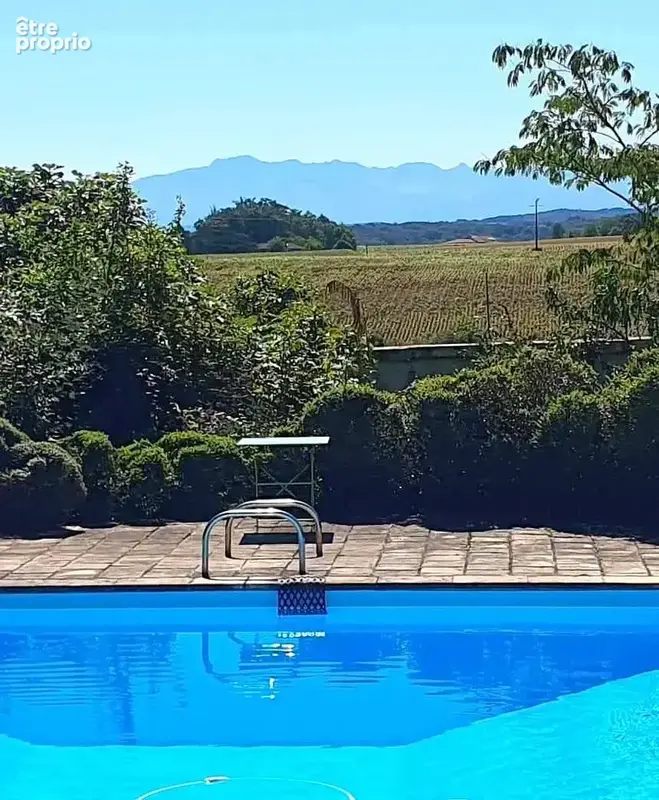 Propriété élégante avec piscine et vues imprenables - photo 17