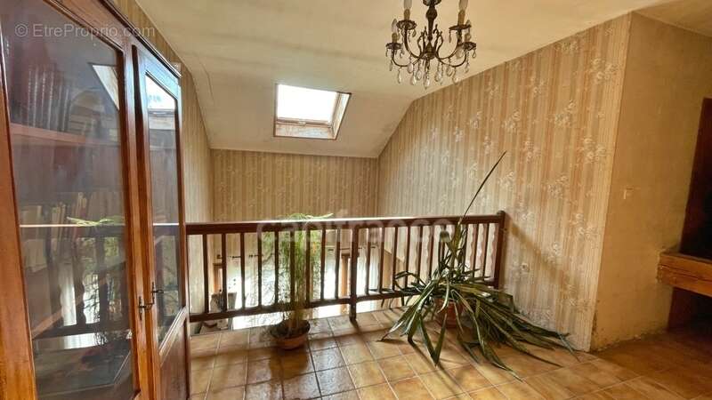 Maison à SAINT-ETIENNE-DE-CUINES