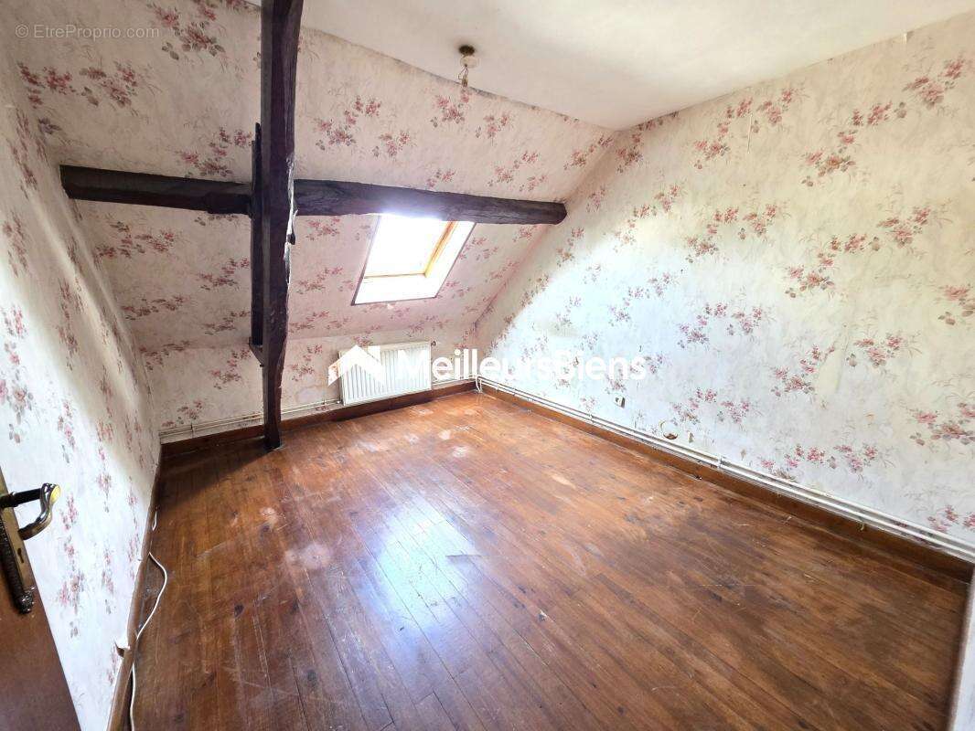 Maison 4 pièces 79 m² à Recquignies avec jardin de 385 m² - photo 7