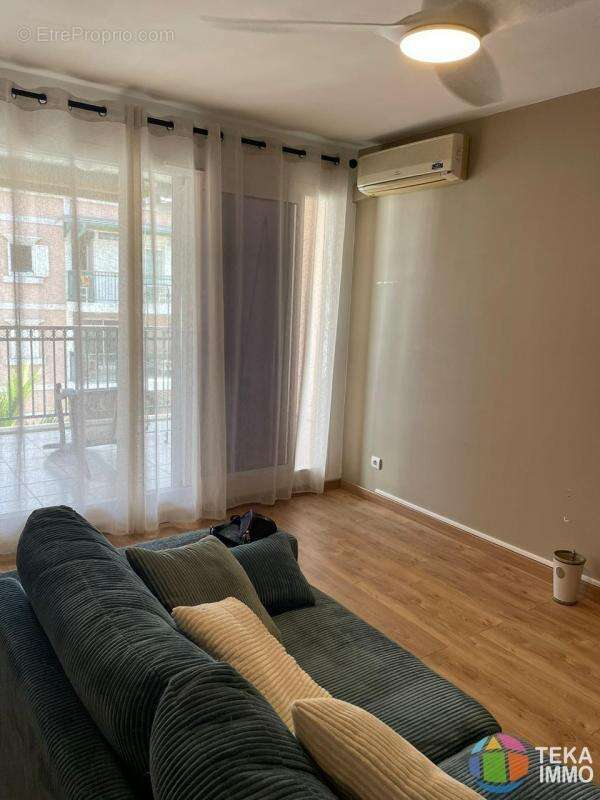 Appartement à SAINT-DENIS