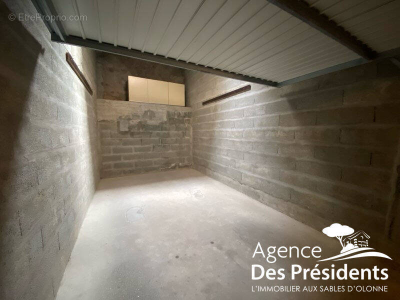 Parking à LES SABLES-D&#039;OLONNE