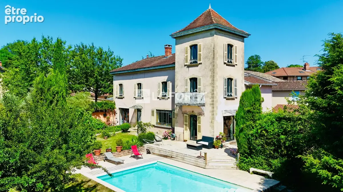Maison à CHATILLON-SUR-CHALARONNE