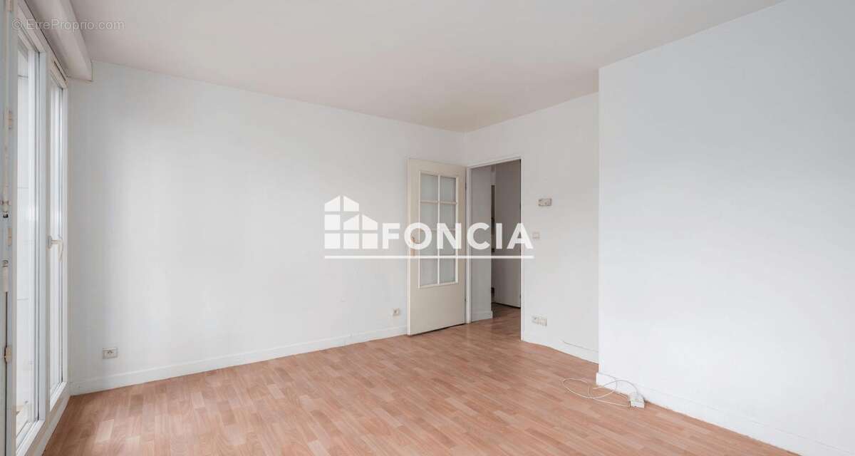 Appartement à BOURG-LA-REINE