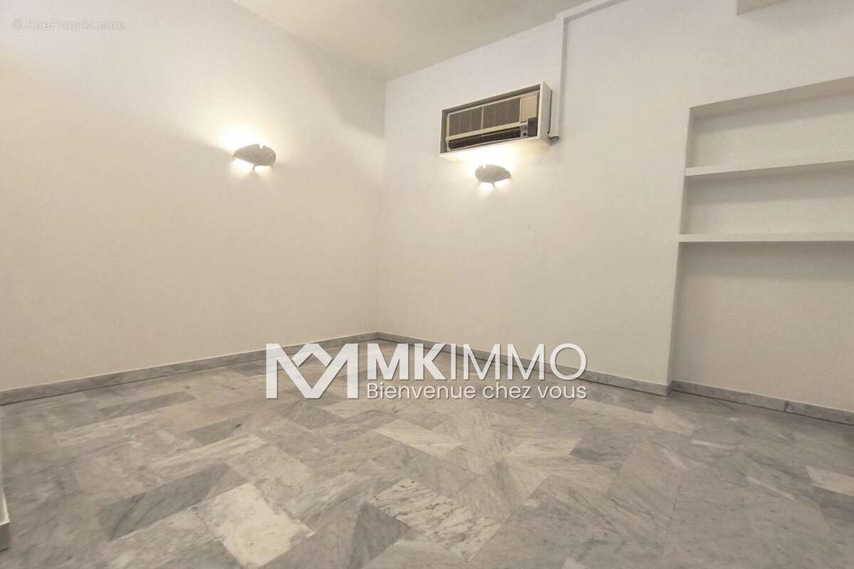 Commerce à CAGNES-SUR-MER