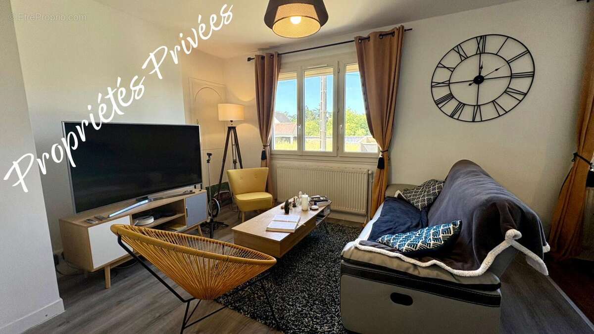 Maison à SAINT-GERVAIS-LA-FORET