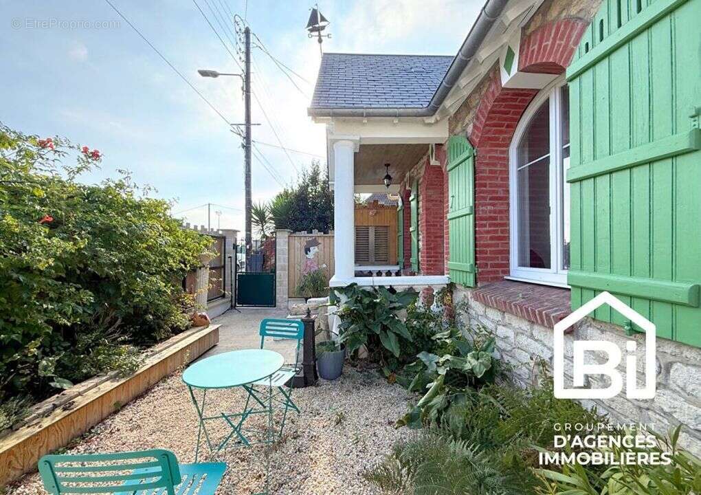 Maison à OUISTREHAM