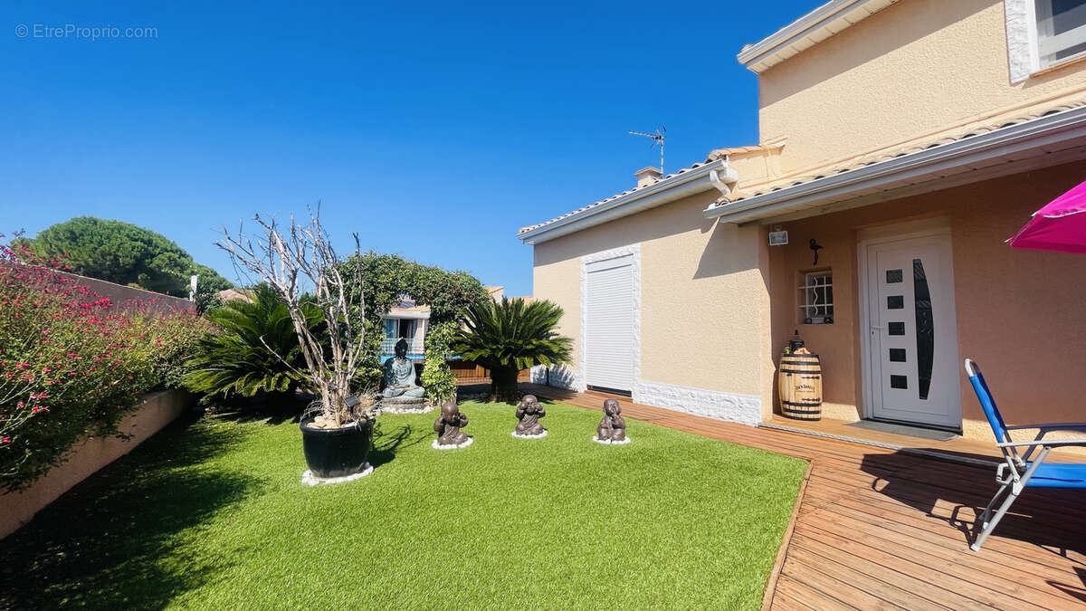 Villa T4 de 104 m2 avec piscine et jardin à Mireval - photo 3