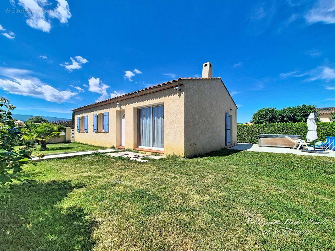 Maison à LES MEES