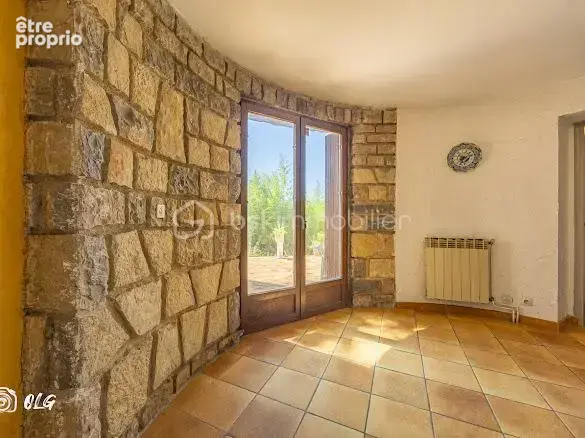 Belle villa de caractère en plein centre-ville de Juvignac - photo 17