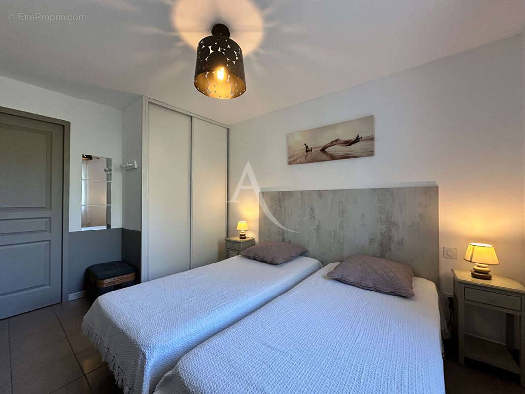 Appartement à GREOUX-LES-BAINS