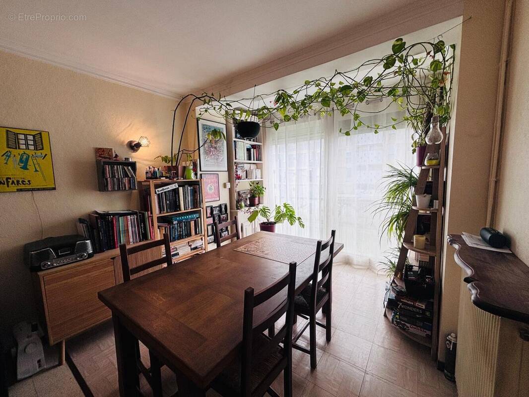 Appartement à ARLES