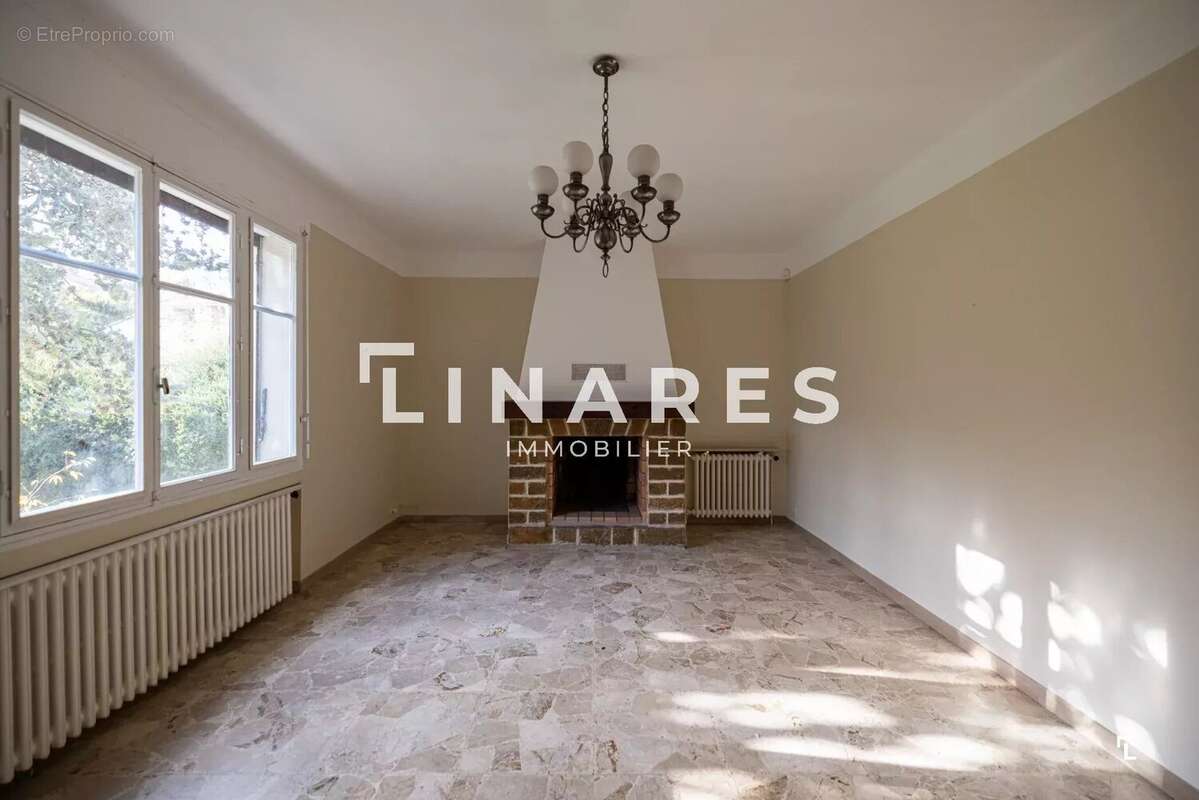 Maison à LA PENNE-SUR-HUVEAUNE