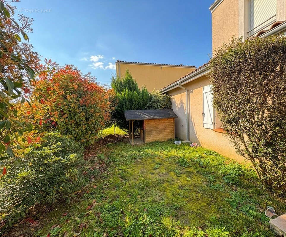 Maison à LAUNAGUET